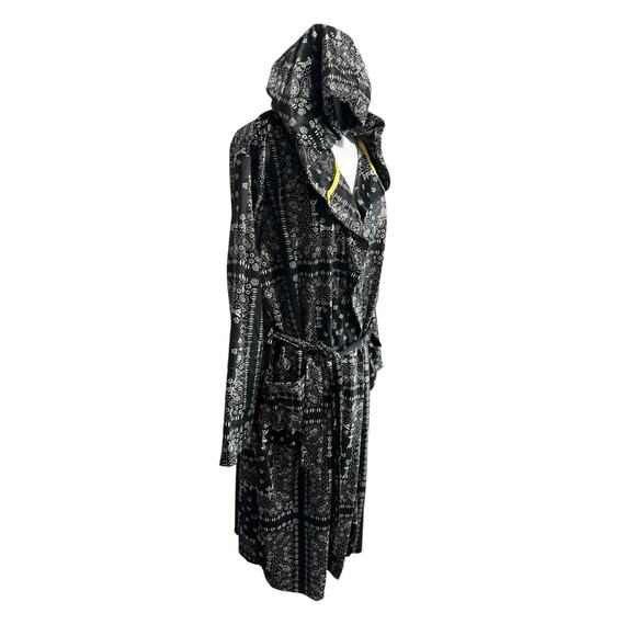 Dogg Supply by Snoop Dogg Black Paisley Microfleece Hooded Lounge Robe Small - Picture 3 of 7